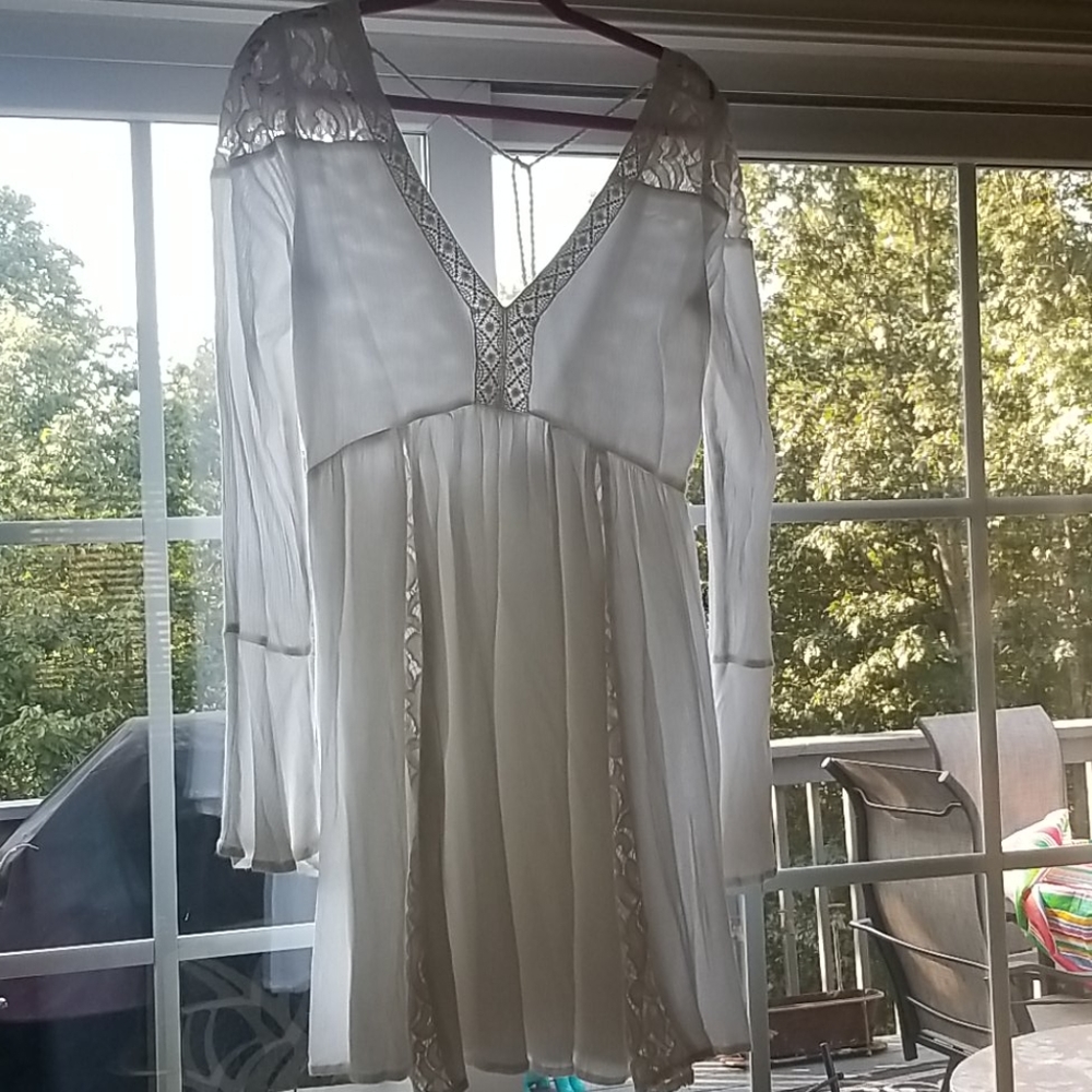 Abercrombie & Fitch white lace dress size L